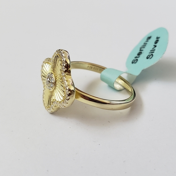 Yellow Gold Plate Sterling Silver Clover Ring Size 7 - Picture 2 of 6